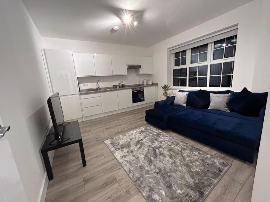 1 Bed High Quality Modern Flat Appartement Edgware Buitenkant foto